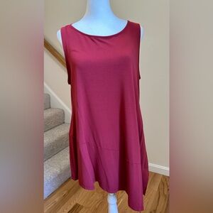 Eileen Fisher dark orange/red sleeveless, high low hem top. Size large.